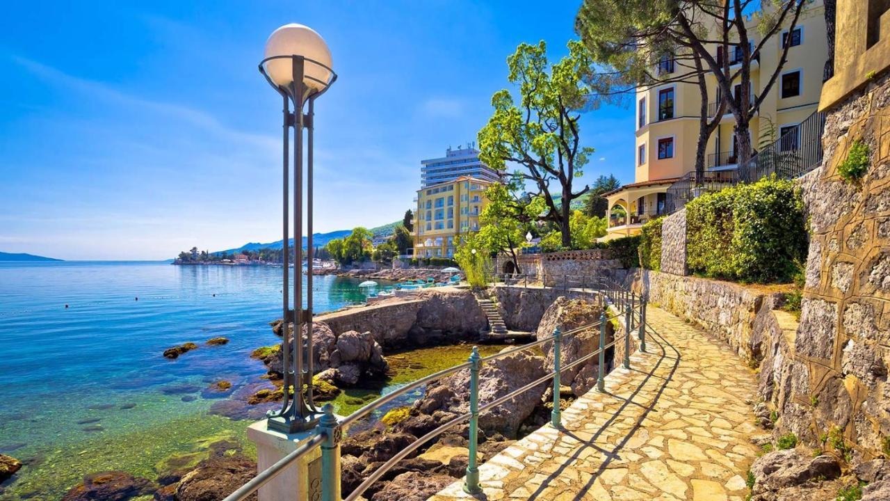 Apartamento Matej Matulji Exterior foto
